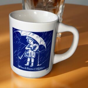 Vintage Morton Salt Ceramic Coffee Cup 1914 “When it Rains it Pours” Logo